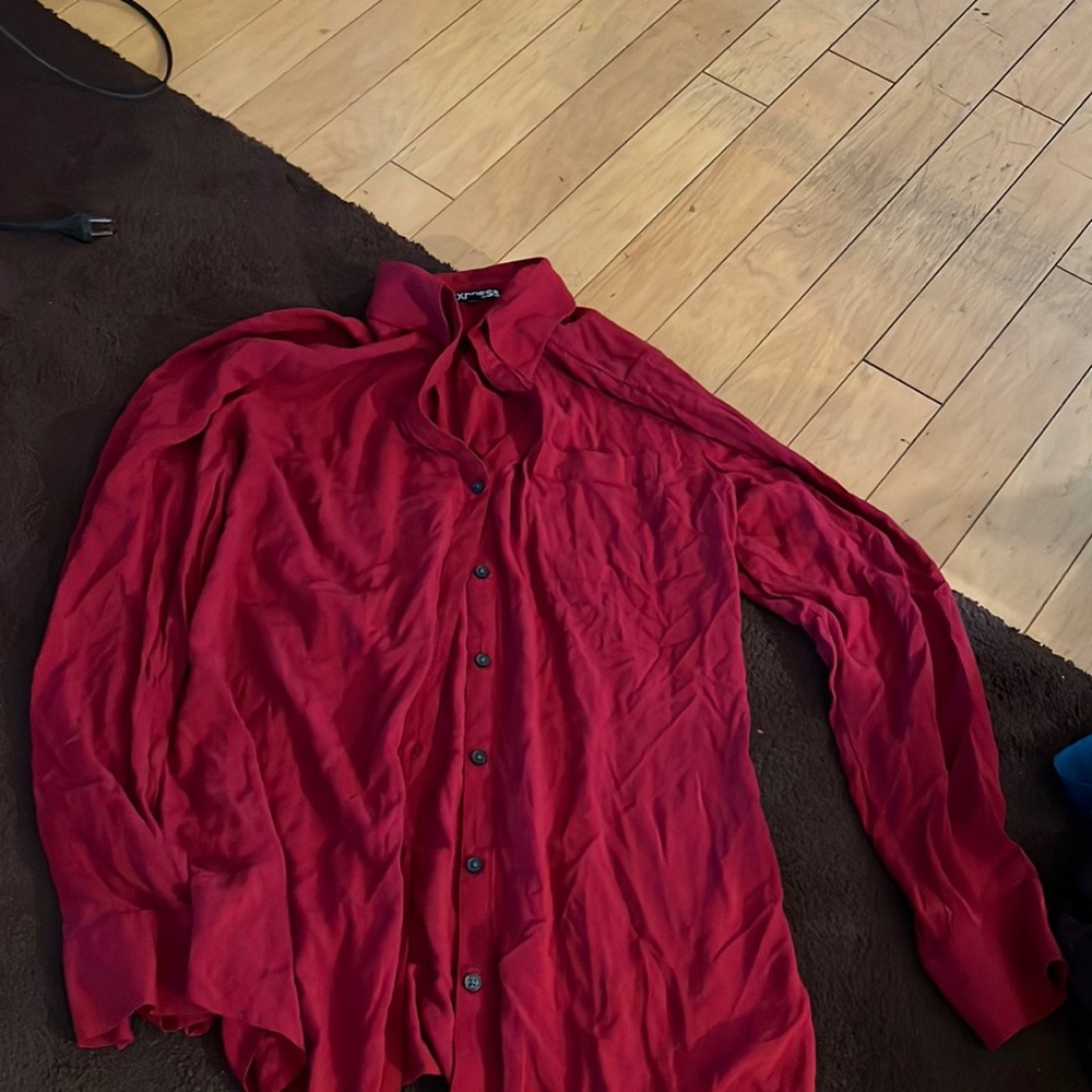 Red button down express blouse